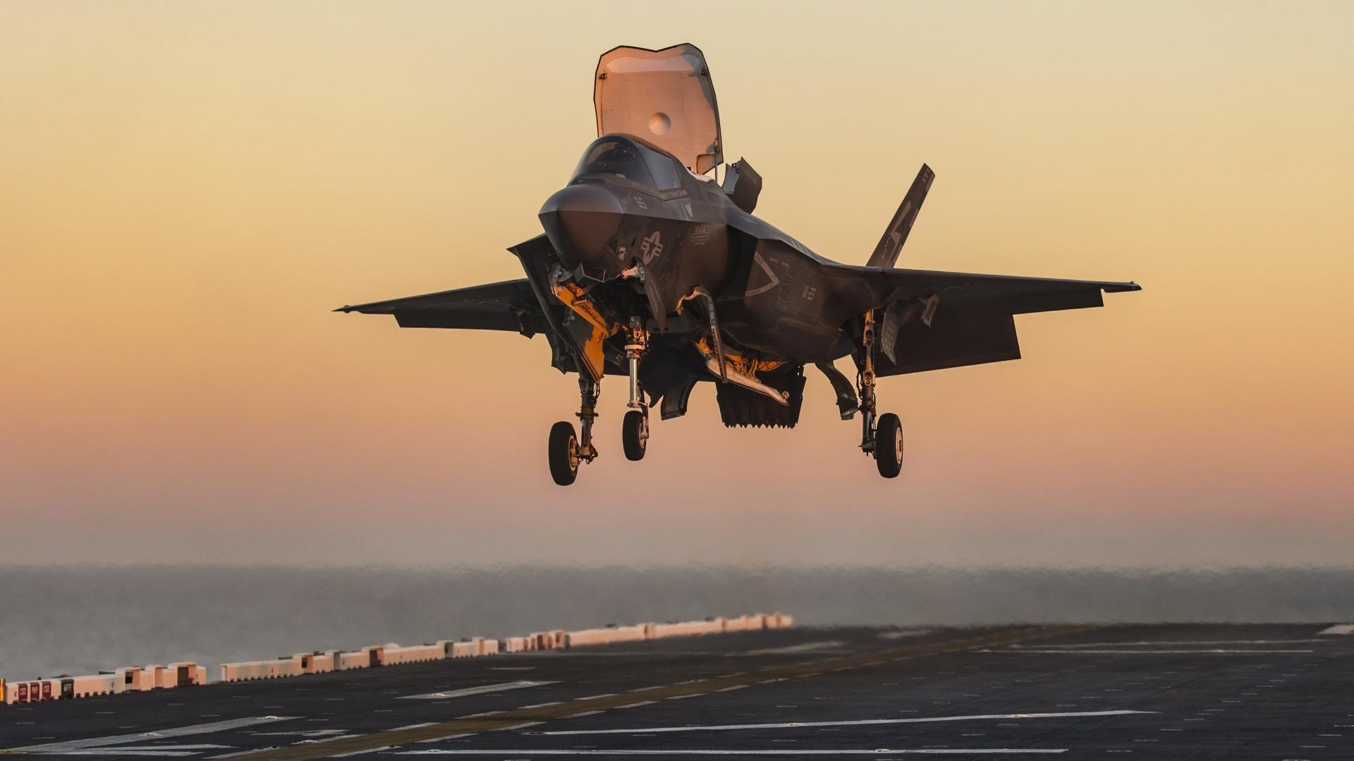 绿茵场上的双重奏，福登惊艳爆发，澳大利亚战术碾压丹麦