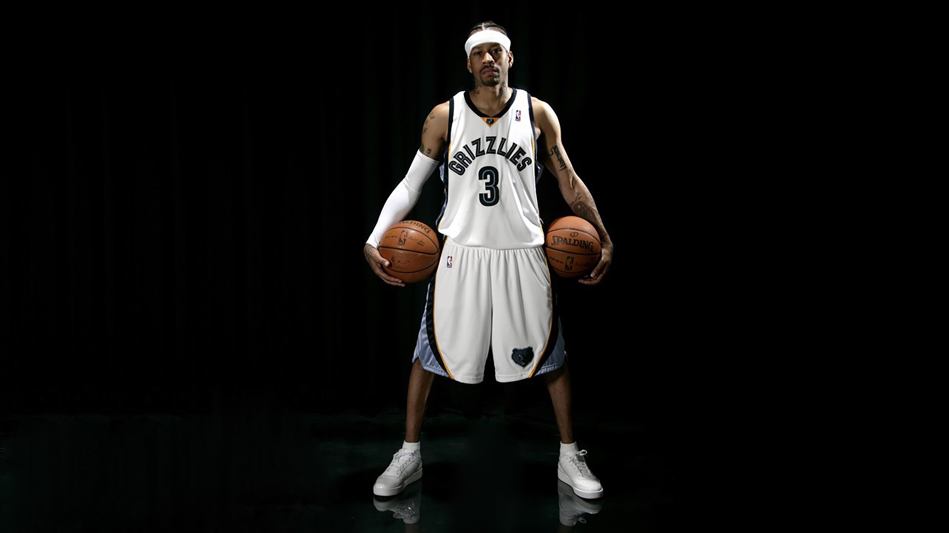 开云下载-深圳队单节引爆，布伦森一骑绝尘！独行侠遭遇黑色八分钟