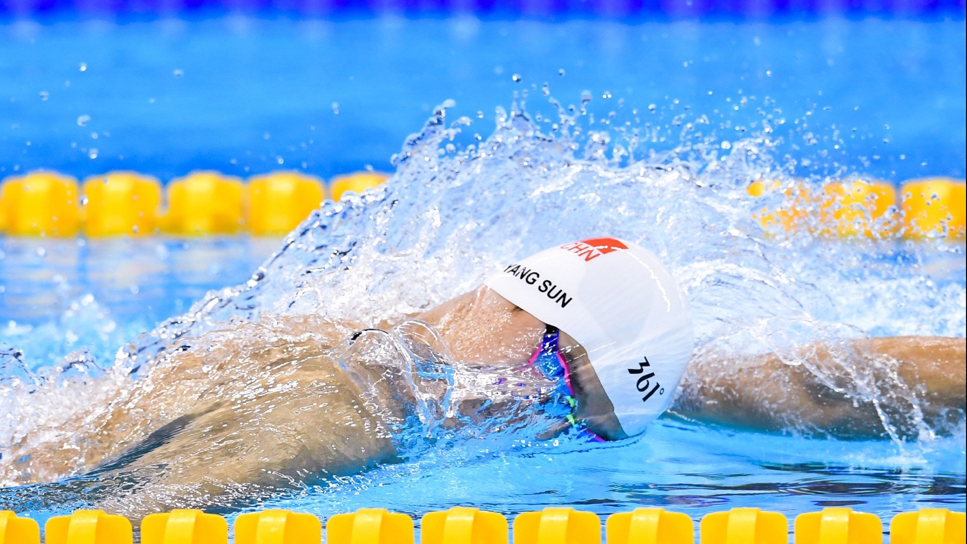 无解方程式,奥斯梅恩如何将澳大利亚的防守变成一张破网?