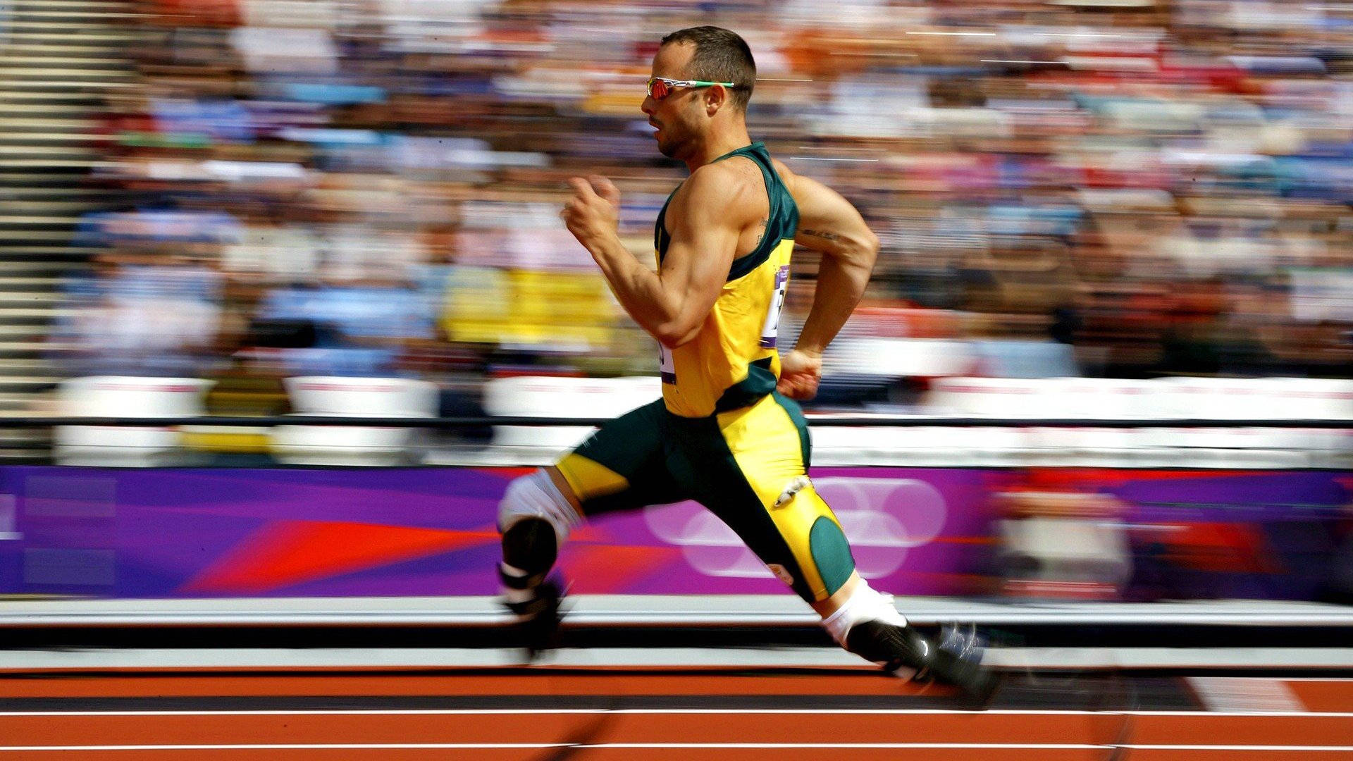 跨维封杀，从篮网的铁血防守到F1街道赛的孤独主宰—顶级竞技的掌控力美学